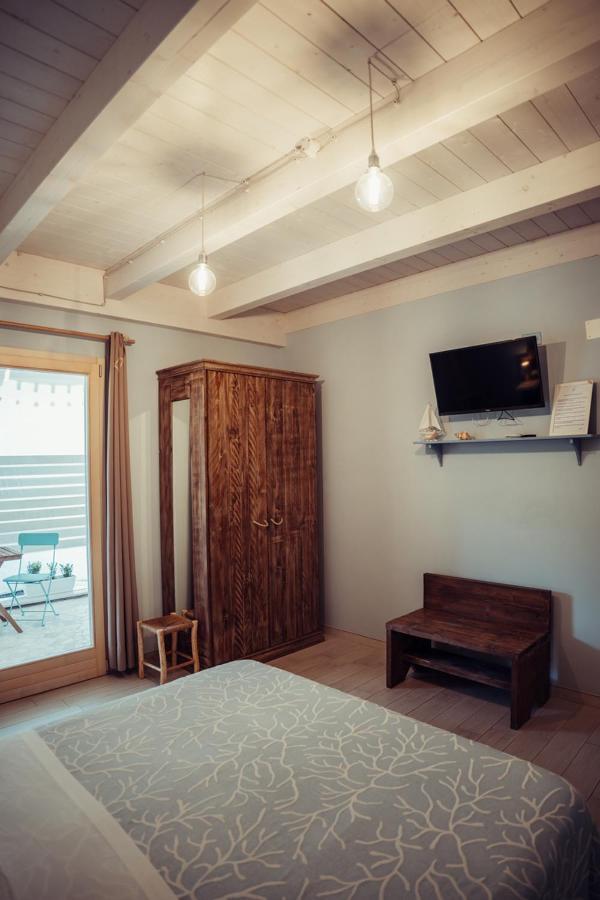 B&B Il Mare In Una Stanza Ortona Buitenkant foto
